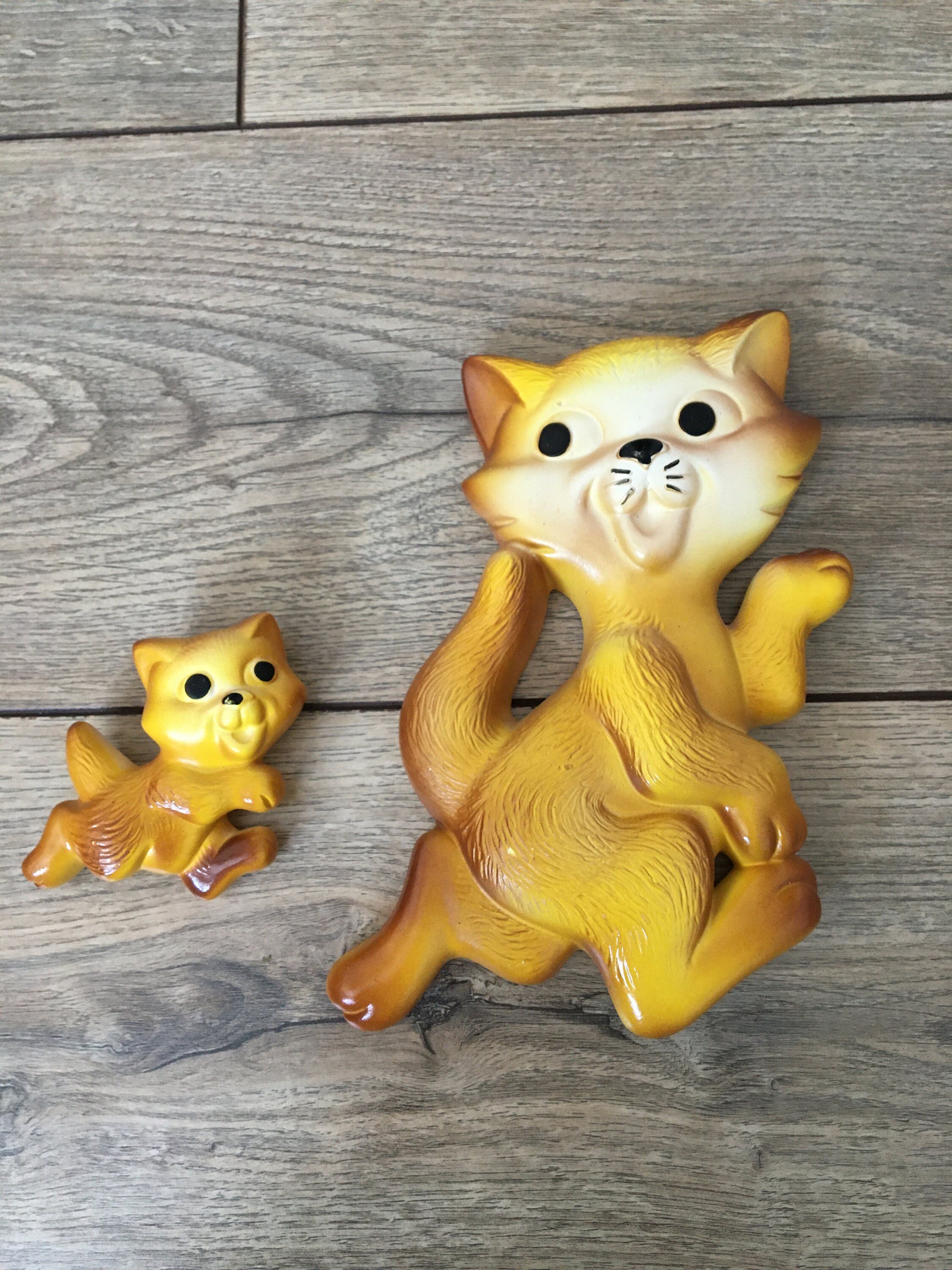 Vintage chalkware cat chalkware set of 2 yellow cats Etsy