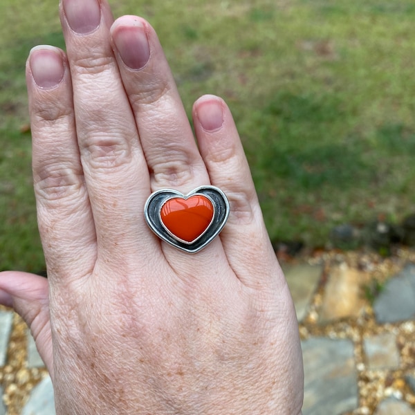 Heart ring | Red heart ring | Rosarita heart ring | heart jewelry | red heart jewelry | Rosarita jewelry | Rosarita red heart ring |