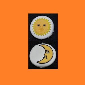 EL FUNNY ORIGINAL Decidir quién sirve el sol o la vibración de la luna Spinner Dampener Regalo de tenis de dos caras