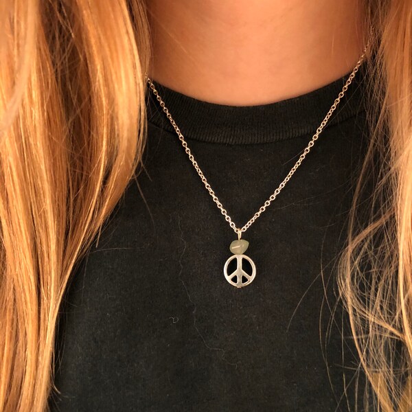 Peace necklace. Green aventurine necklace.