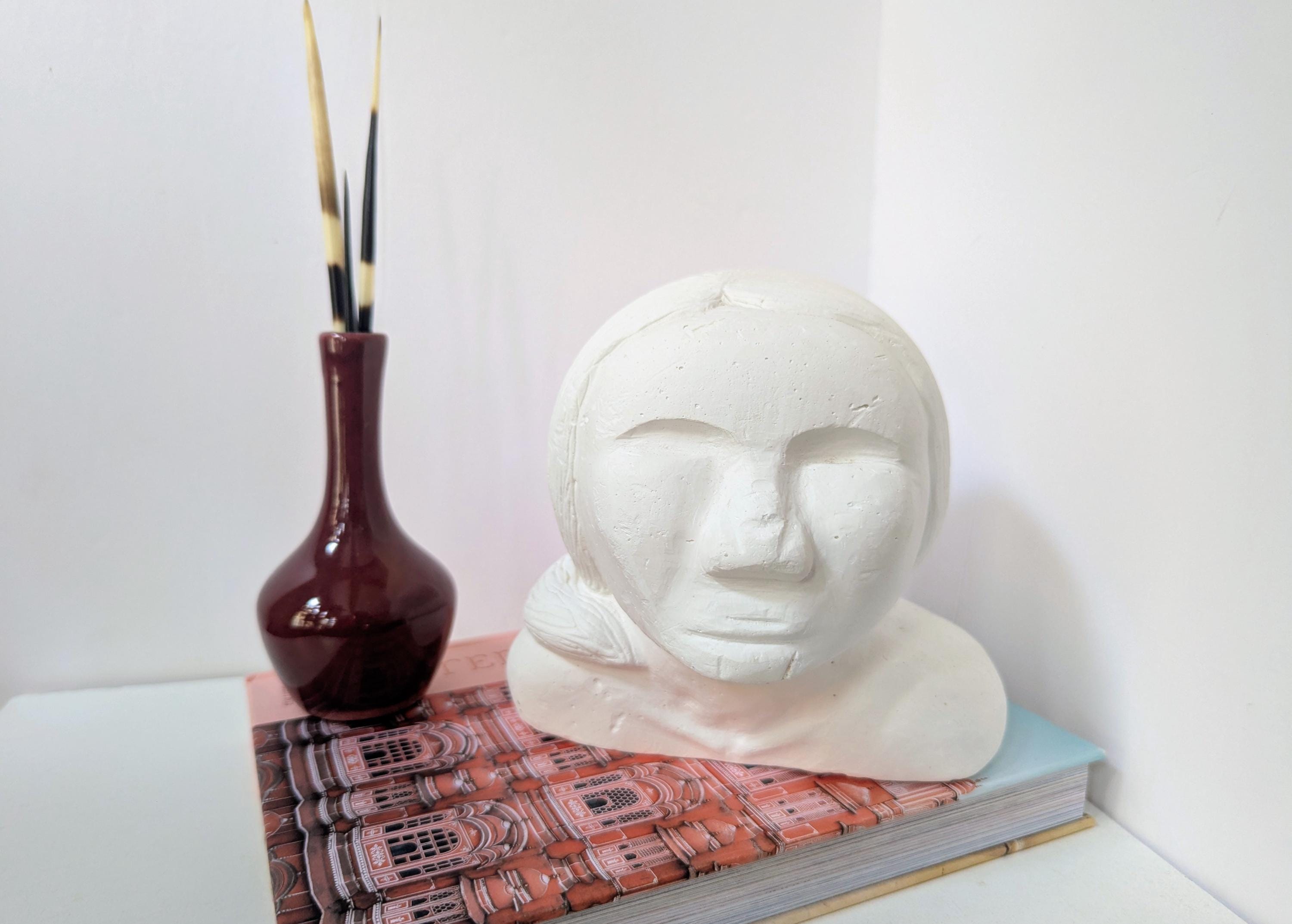 ヴィンテージの手彫りの白い石膏の女性の胸像 - Etsy 日本