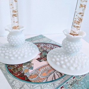 Paar Vintage Weiße Hobnail Milchglas Kerzenständer Kerzenhalter, Fehlender Fenton Aufkleber