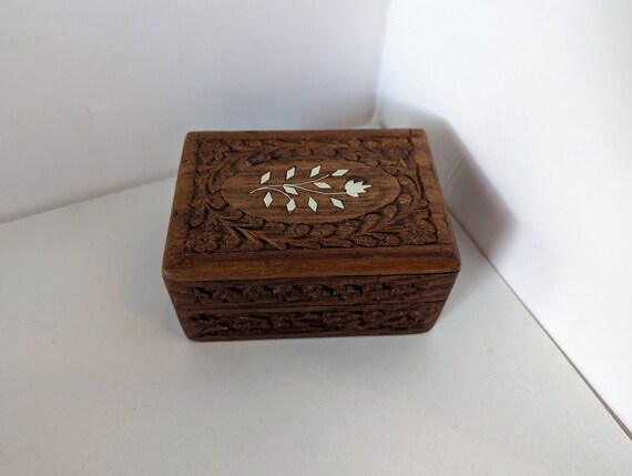 Hand Carved Wooden Jewelry/ Trinket Box with Inla… - image 4