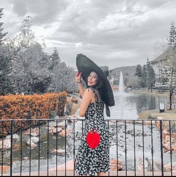Black Floppy Sun Hat for All Season 