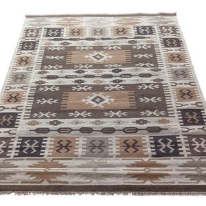 Vintage-Inspired Kilim Rug, Rustic Kilim Dhurrie Rug, Tribal Kilim Carpet, Flatweave Wool Durrie with Tribal Motifs, Natural Tone Rug, 8x10