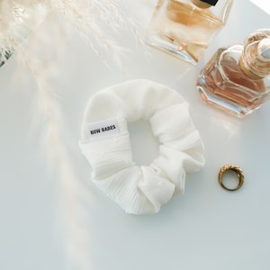 White Everyday Scrunchie - Cotton Material - Regular Scrunchie