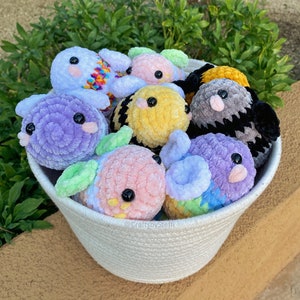 Custom Mini Crochet Bee Plushie | Soft Amigurumi Bee | Made to Order | NEW Colors!