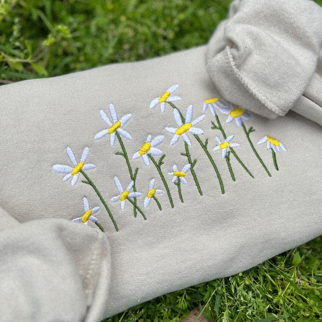 Daisy Embroidered Sweatshirt Whimsical Trendy Flower Sweater Etsy