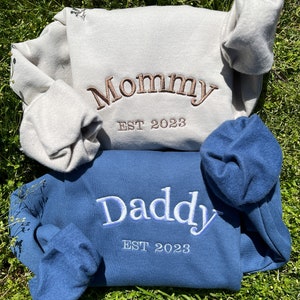 Mommy Daddy Embroidered Crewneck Sweatshirt, new mom sweatshirt, pregnancy sweater, mothers fathers gift, baby shower gift idea, new baby