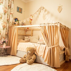 Canopy for kura bed hot sale