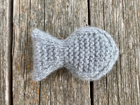 Knit catnip toys 2025