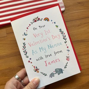 Gepersonaliseerde allereerste Valentijnsdagkaart voor oma oma oppas van je kind