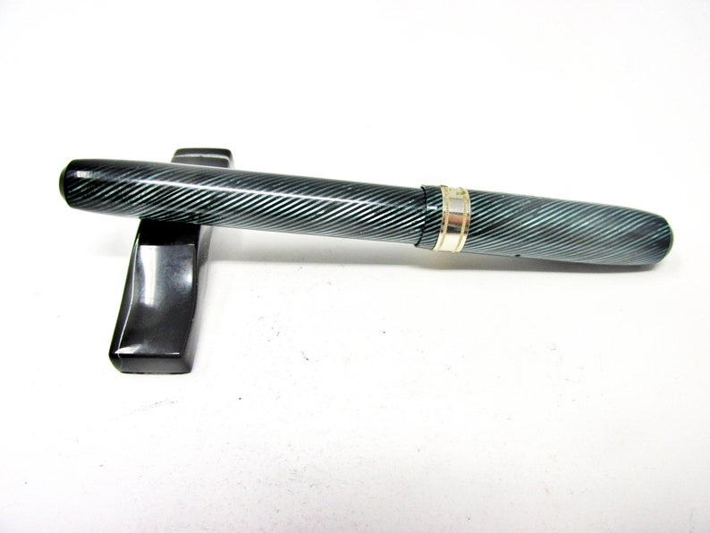 Wearever Subbrand 1930s hard to find Near mint Vintage Jefferson BlueGreenBlack Striped Fountain Pen