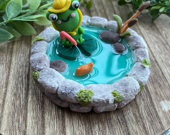 Handmade polymer clay frog trinket dish, jewelry dish