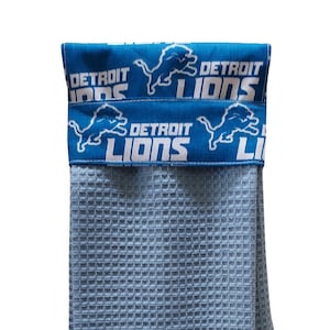 Detroit LIONS Hanging Kitchen Towels ,  Kitchen Hand Towel Cotton Towel , Non slip towel , Oven Door Towel, Fans Kitchen Towel