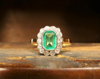 1920s, Art Deco, Emerald, Old Cut Diamond, 18ct Gold, Cluster Ring