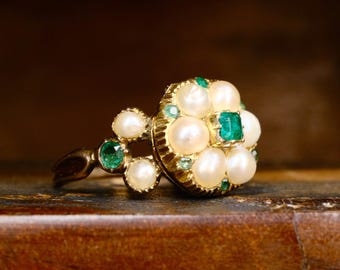 Antique, Georgian Gold Locket Ring With Emeralds & Pearls