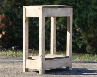 Extra-rustic looking Farmhouse End Table / Extra-vintage looking Sofa Table / Country-Style Small Coffee Table