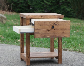 Farmhouse Table With Concealed Drawer / Bedside Table With Hidden Storage <Set of 2> <Single>