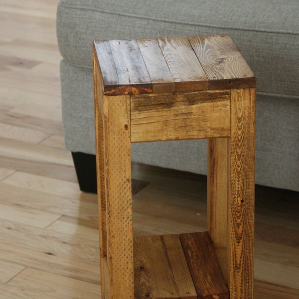 10X10X22 Inch Side Table/ Small Coffee Table / SMALL Reclaimed Wood Rustic Farmhouse-Style End Table