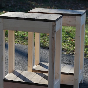 Rustic Recycled Wood End Table: Farmhouse Style Coffee Table