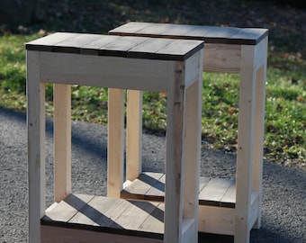 Sturdy Farmhouse-Style End Table / Rustic Small Coffee Table / Vintage Recycled-Wood End Table