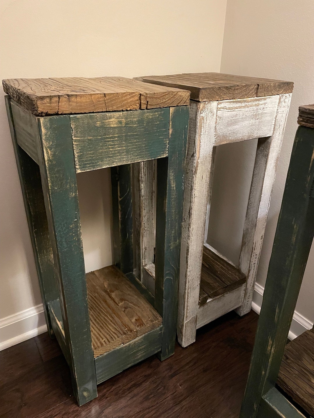SMALL Reclaimed Wood Rustic Farmhousestyle End Table/ Etsy