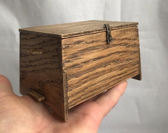 Viking Chest 1:6 Scale — Wooden Miniature for Dioramas, Action Figures, Medieval Decor