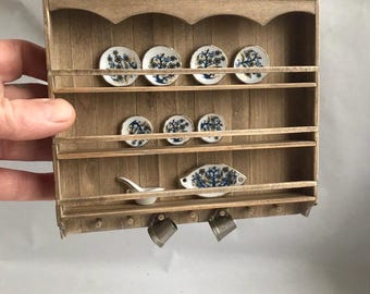 1:6スケール | ドールハウス ヴィンテージ食器ラック（食器付き