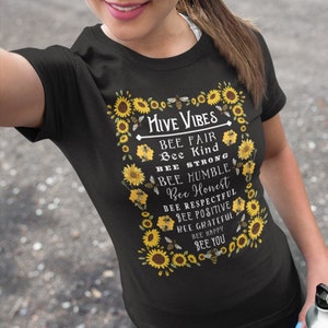 Women&#39;s Graphic Tees | Be Kind Shirt | Rainbow Shirt | Be Kind T-Shirt | Bee Kind Tee | Inspirational Shirt | Oh Happy Day | Boho Tshirt