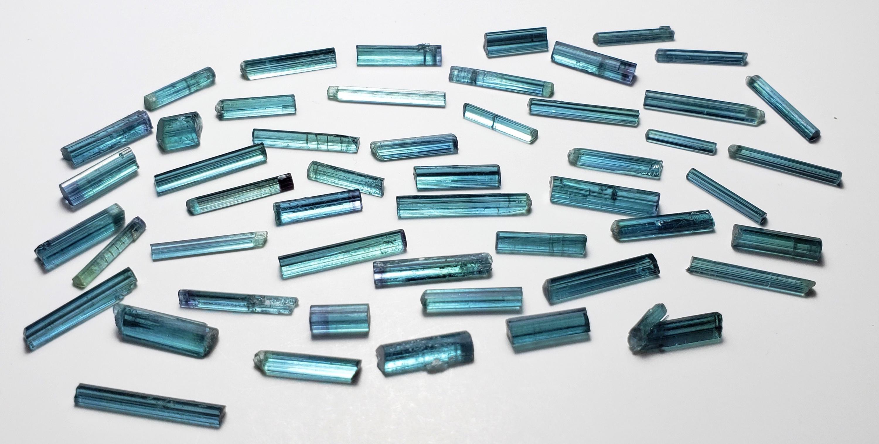 アフガニスタン産インディコライトカラートルマリン結晶ピーチ鉱山