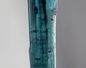 Indigolith Turmalin Kristall, Doppelender Abschluss, Afghanistan, 13 Karat