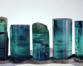 Indigolith Turmalin Kristalle, Rohmaterial, Afghanistan, 16.2 Karat