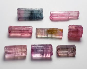 Bi color Turmalin Kristalle Lot aus Afghanistan Paprok Mine, Roh Turmalin, 26.6 Karat