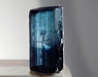 アフガニスタン産インディコライトカラートルマリン結晶ピーチ鉱山