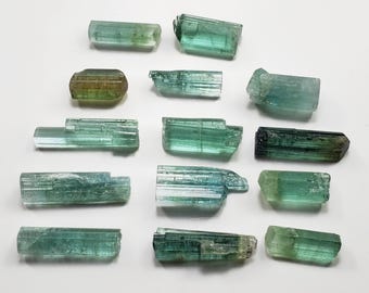 Paraiba Turmalin Kristall Lot, Rohedelstein (31.6 Karat)