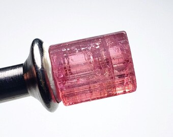 Rosa Turmalin Kristall, Afghanistan Specimen, Rohedelstein (6.2 Karat)