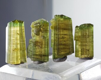 Bi-color Turmalin Kristall Gruppe, Skardu Pakistan, 24.2 Karat