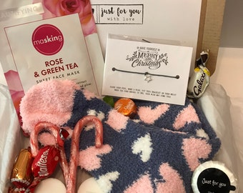 Christmas Gift box, Gifts for her, Gifts for Mum, Girlfriend, Pamper box.