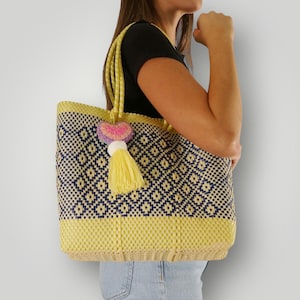 Mexican Handwoven Tote Bag / Beach, Bachelorette, Wedding, and Gift Bag for Women / Medium Double Strap