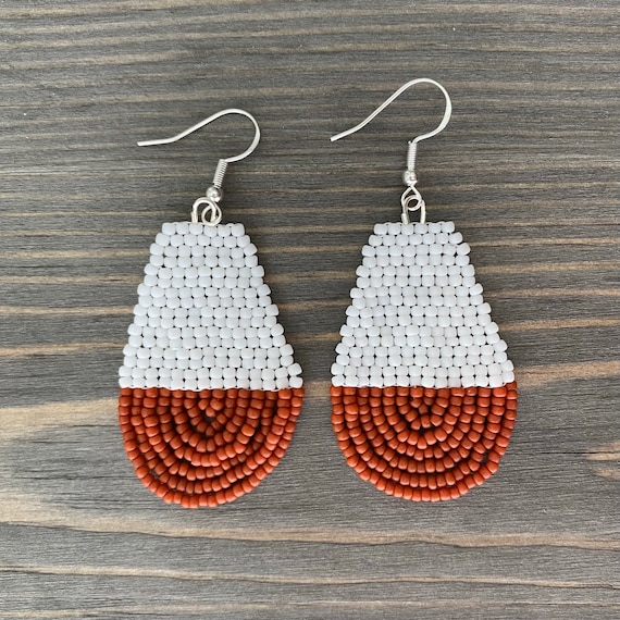 Burnt Orange Bead Earrings Loop Fringe Earrings Orange and White Seed Bead Earrings Longhorn Fan Jewelry Etsy Canada