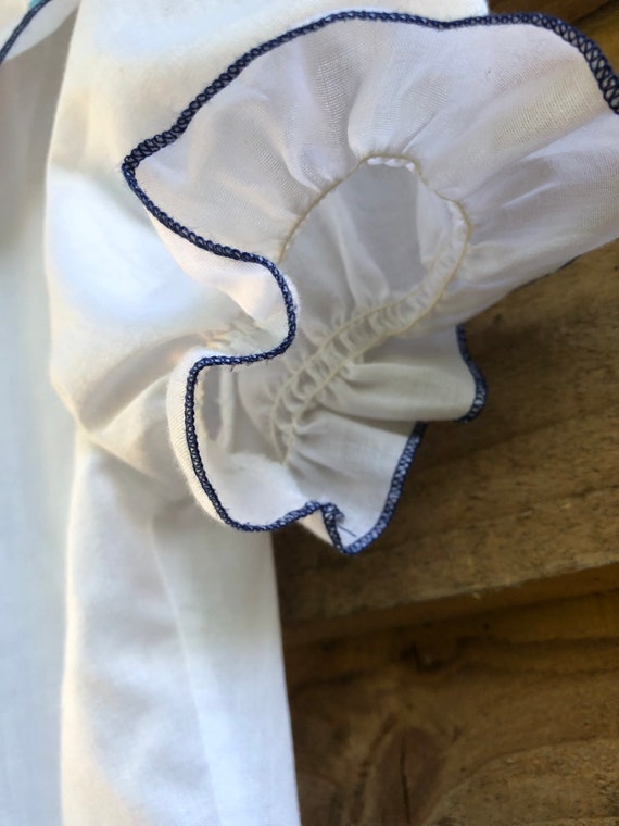 Vintage white cotton ruffle blouse - image 5