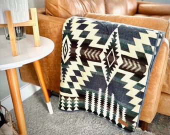 Alpaca Wool Blanket from Ecuador | Ultra-soft blankets | Camping Blanket | Artisan Blanket | Queen Alpaca Blanket | FOREST