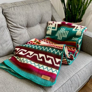 Alpaca Wool Blanket from Ecuador | Ultra-soft blankets | Camping Blanket | Artisan Blanket | Queen Alpaca Blanket | LAGOON