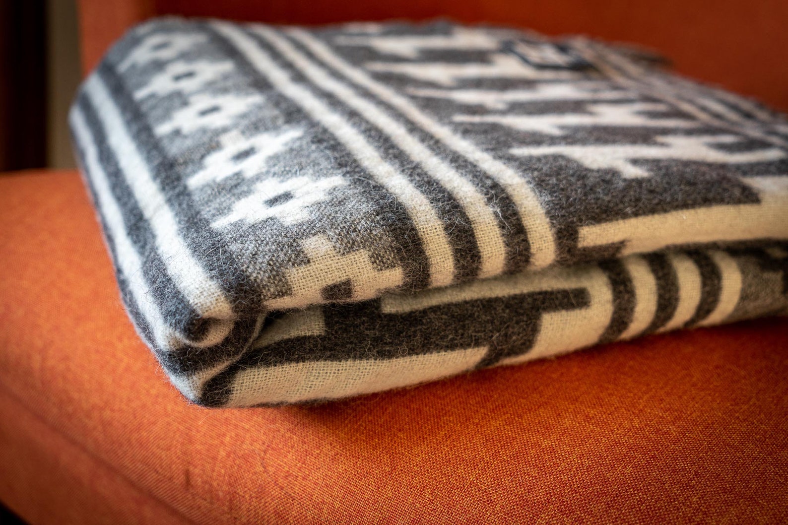 TUMI Alpaca Wool Blanket Peruvian Throw Blanket Baby Alpaca Wool