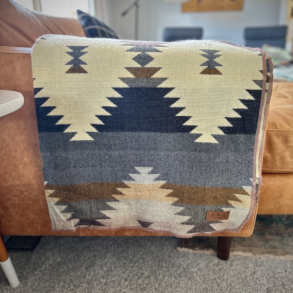 Handmade Alpaca Wool Queen Blanket: Southwestern Boho blanket