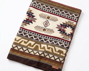 Alpaca Wool Southwestern Blanket – Queen Size Boho Couch Throw | Handmade Wool Blanket Ecuador