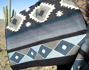 Alpaca Wool Queen Blanket – Midnight Boho Decor | Handmade Southwestern Wool Blanket from Ecuador