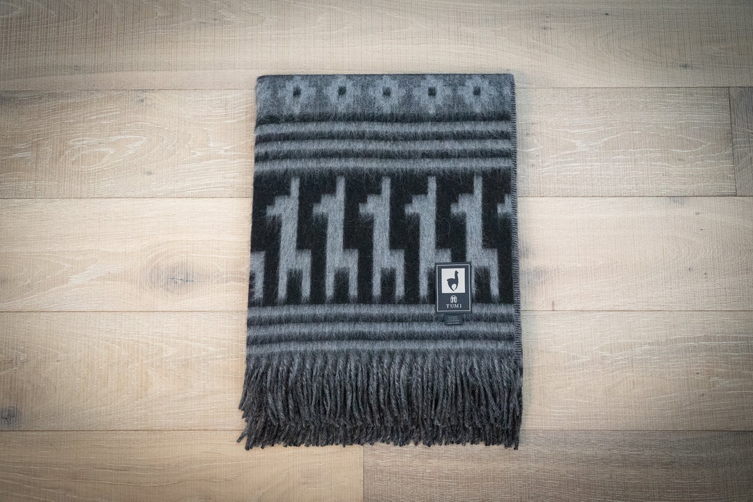 TUMI Peruvian Throw Blanket Alpaca Wool Blanket BLACK Etsy