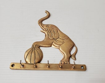 Vintage Brass Elephant Key Holder Hanger Hooks, Mid Century Decor Metal Wildlife Vintage Elephant Key Holder // Key Rack // Delgif India